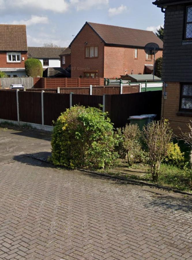 Home In Beckton. Docklands. London City Airport. Bagian luar foto